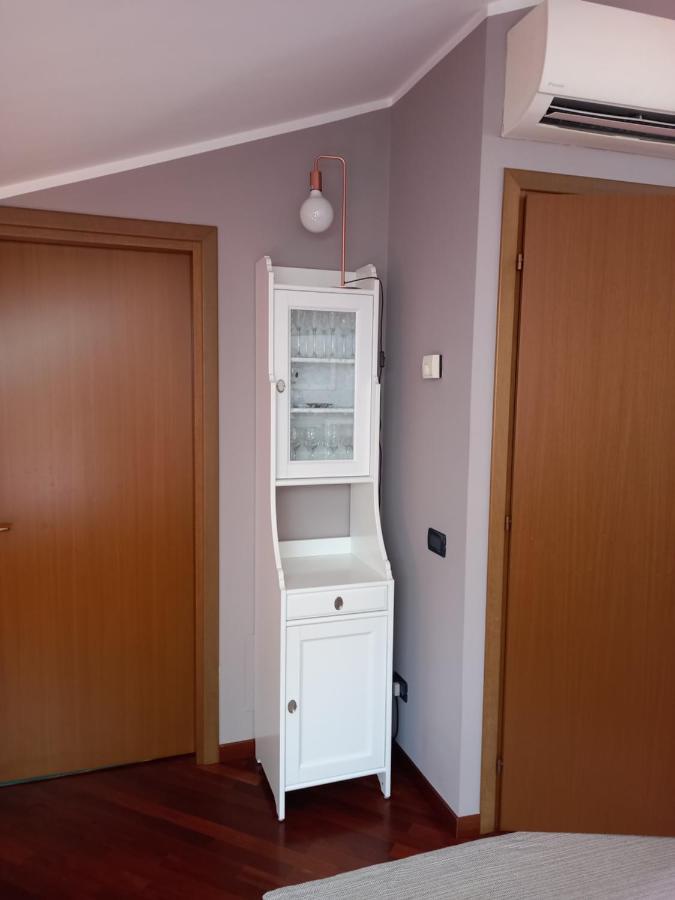 La Mansarda Di Mi&Lo Junior Suite Боллате Экстерьер фото