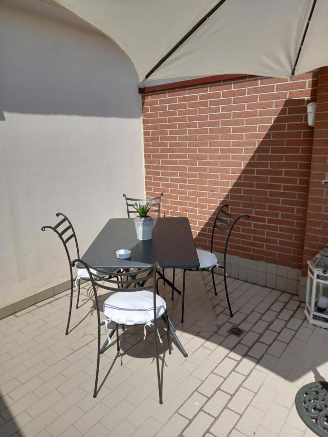 La Mansarda Di Mi&Lo Junior Suite Боллате Экстерьер фото